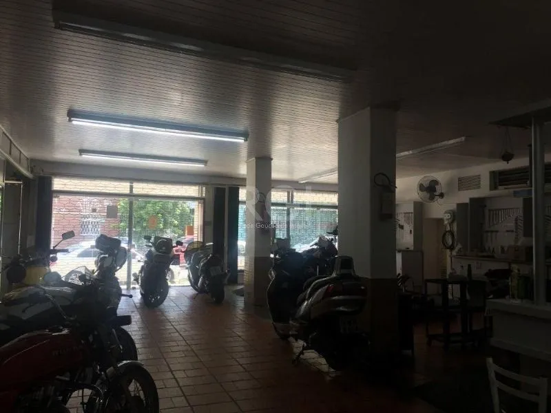 Imagem Loja para Venda - 621.72m², 0 dormitórios, Floresta