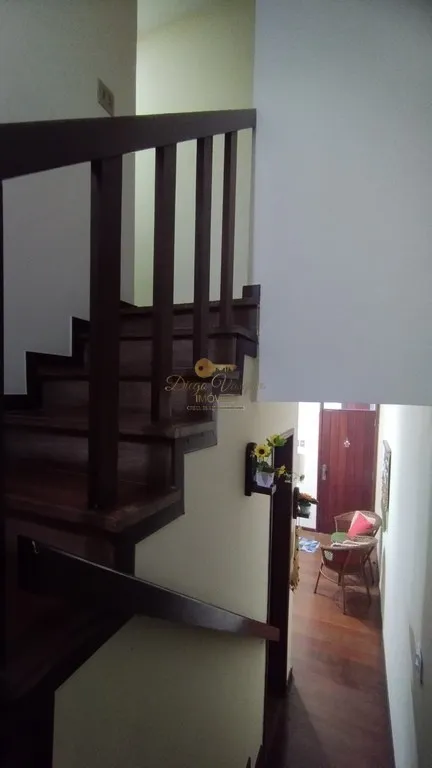 Imagem Casa em Condomínio para Venda em Teresópolis / RJ no bairro Alto