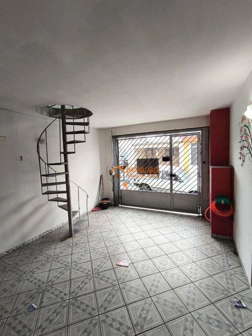 Imagem Sobrado com 2 dormitórios à venda, 150 m² por R$ 468.000,00 - Vila Barros - Guarulhos/SP