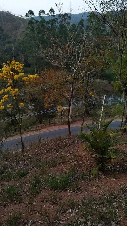 Imagem Terreno para Venda em Petrópolis / RJ no bairro Posse