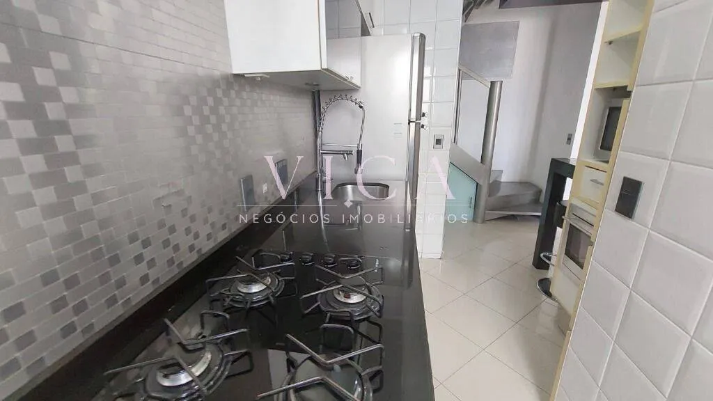Imagem Alphaville | Duplex House 68m² 1 suíte, mobiliado | 612 mil
