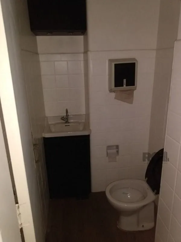 Imagem Sala Comercial para Aluguel no Centro Histórico - Vista para o Guaíba