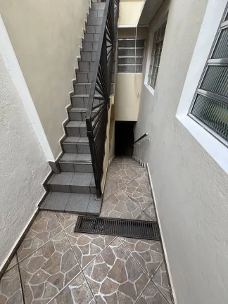 Imagem Sobrado com 2 suítes com garagem - Próximo Praça Sampaio Vidal