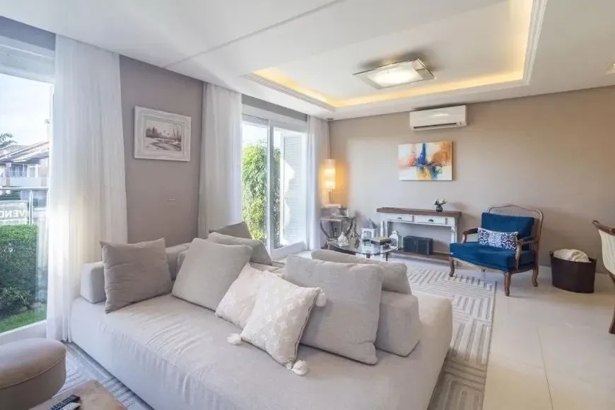 Imagem Casa em condomínio Alto Padrão 357m2