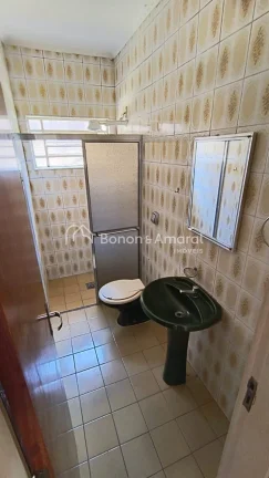 Imagem Casa espaçosa e muito bem localizada em Paulínia, de frente para uma agradável praça, proporcion...