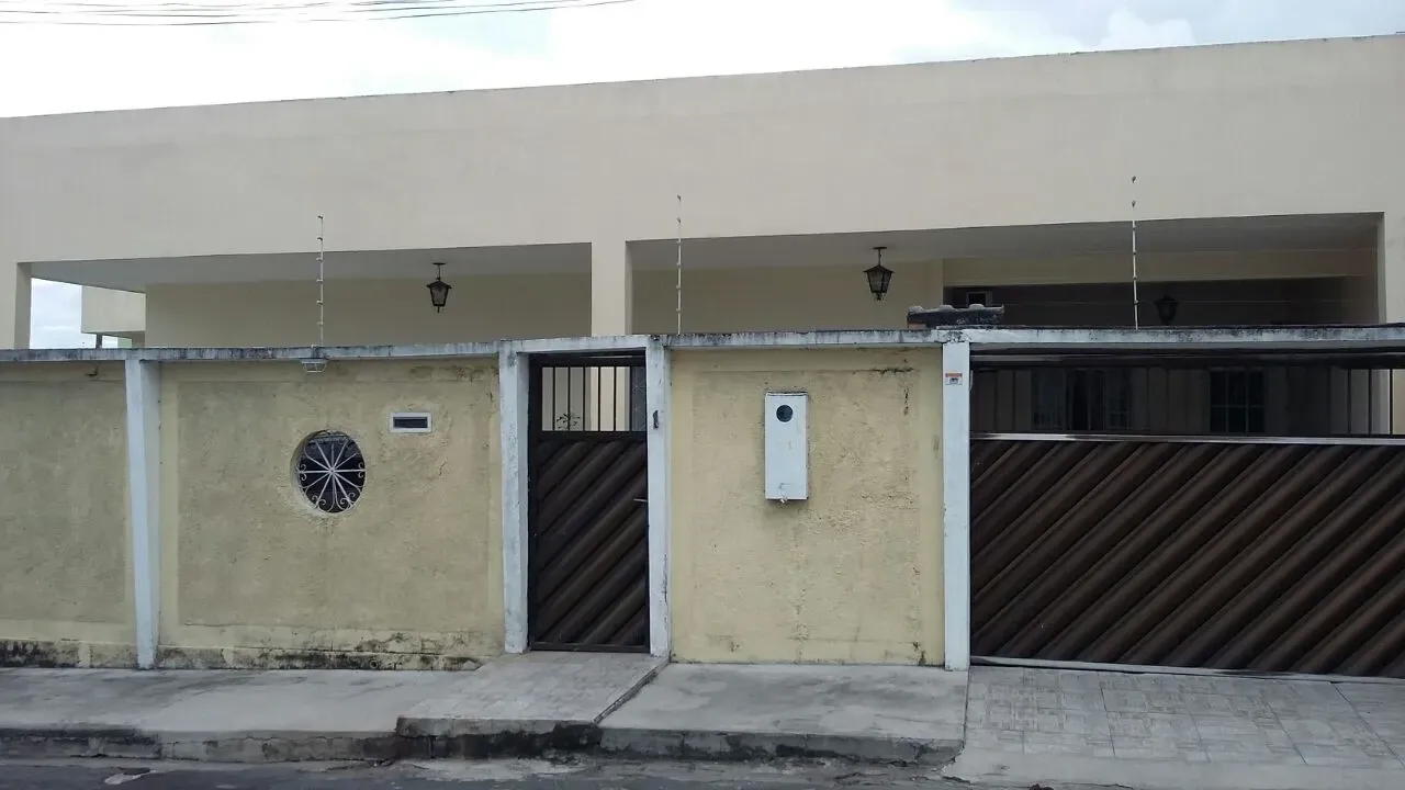 Imagem Casa com 3 Quartos à Venda, em Parque 10 de Novembro - Manaus