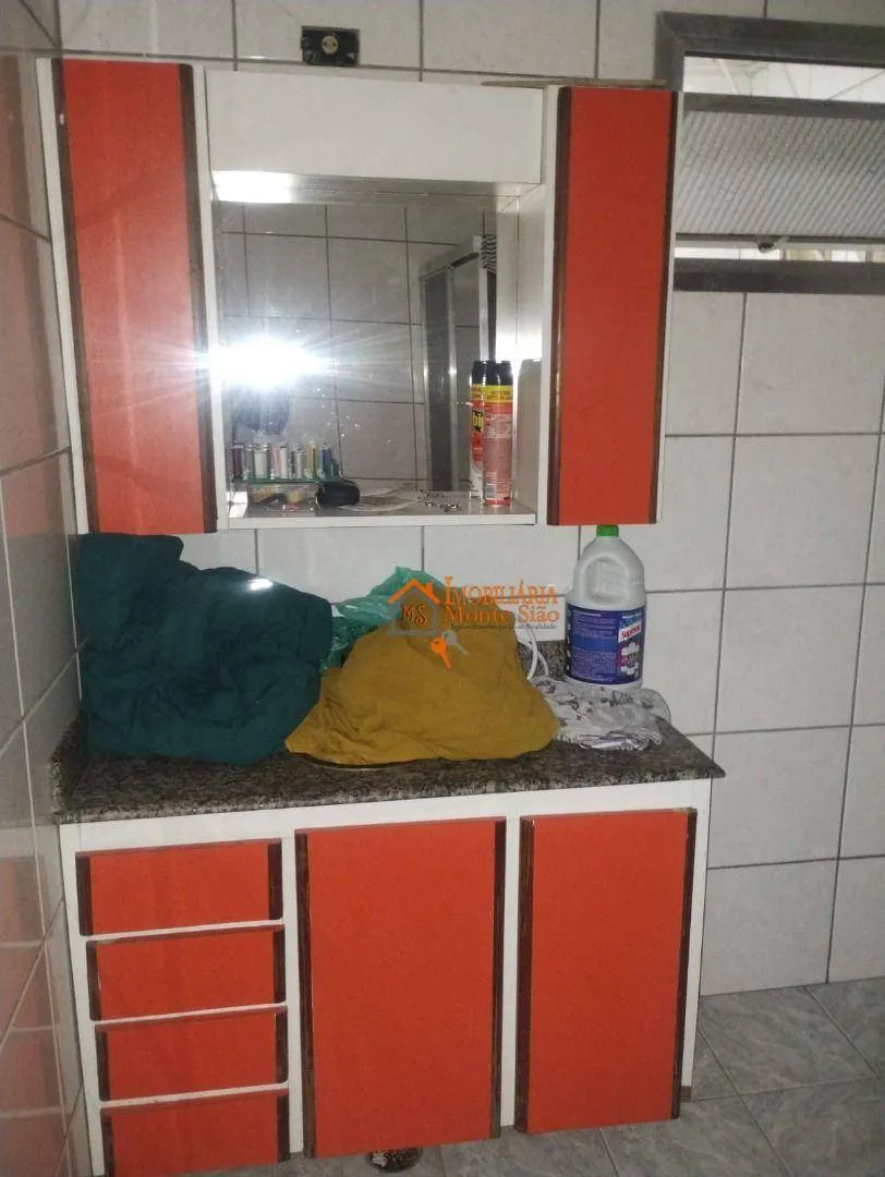 Imagem Sobrado com 5 dormitórios à venda, 270 m² por R$ 1.000.000,00 - Parque Continental - Guarulhos/SP