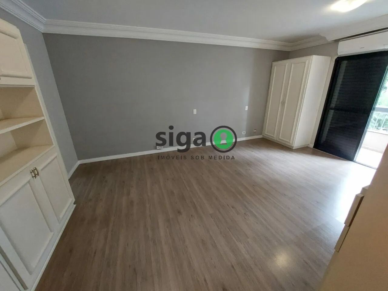 Imagem VENDE Apartamento na Vila Andrade (Região do Morumbi) com 4 Suítes, 4 Vagas + Depósito