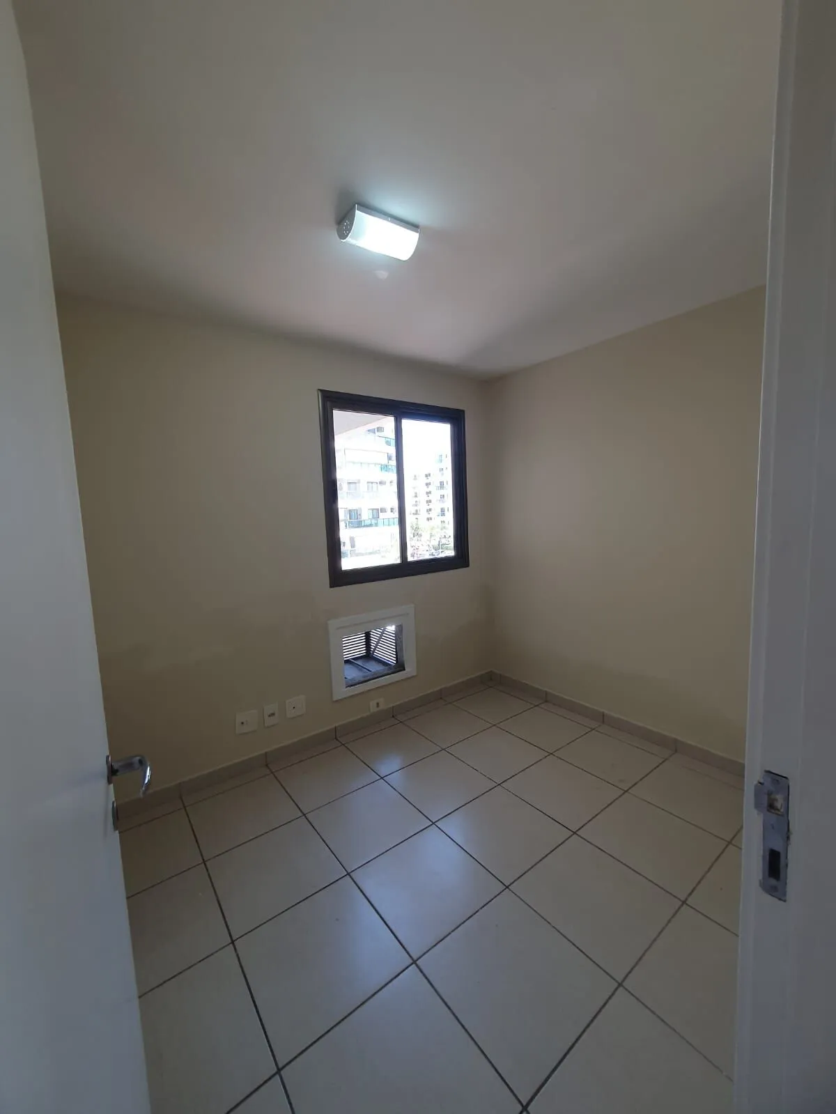 Imagem Apartamento à venda no bairro Recreio dos Bandeirantes em Rio de Janeiro/RJ