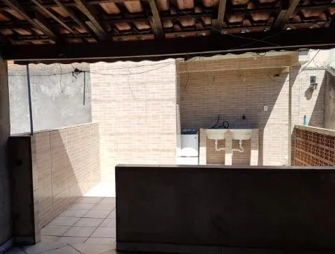 Imagem VENDA DE SOBRADO NO JARDIM PRESIDENTE DUTRA, EM GUARULHOS/SP, 300m² com 4 quartos, suíte, salão amplo e coberto e garagem para 02 autos. CONSULTE-NOS.