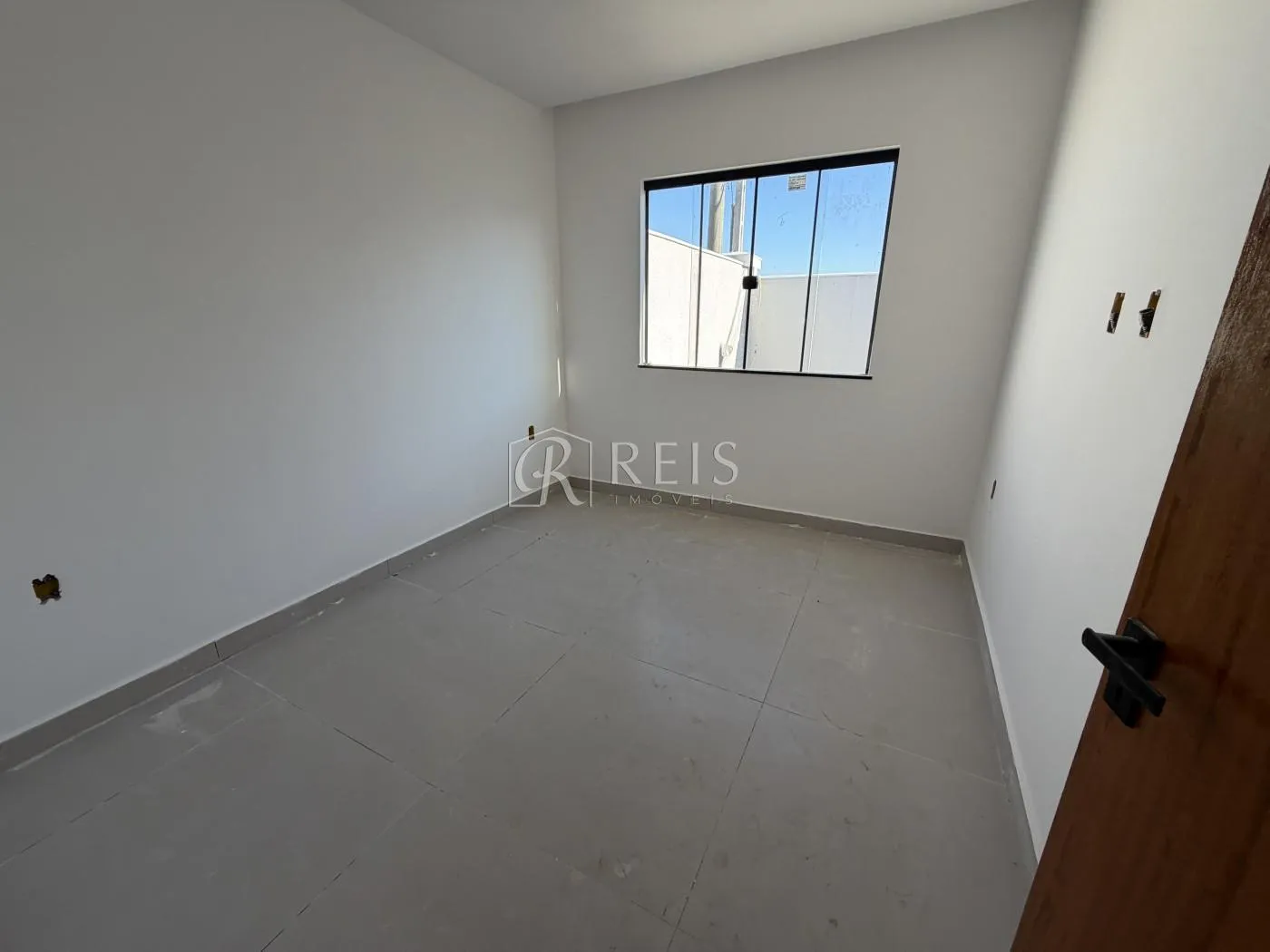 Imagem Casa para Venda em Rio das Ostras, Enseada das Gaivotas, 3 dormitórios, 1 suíte, 2 banheiros, 1 vaga