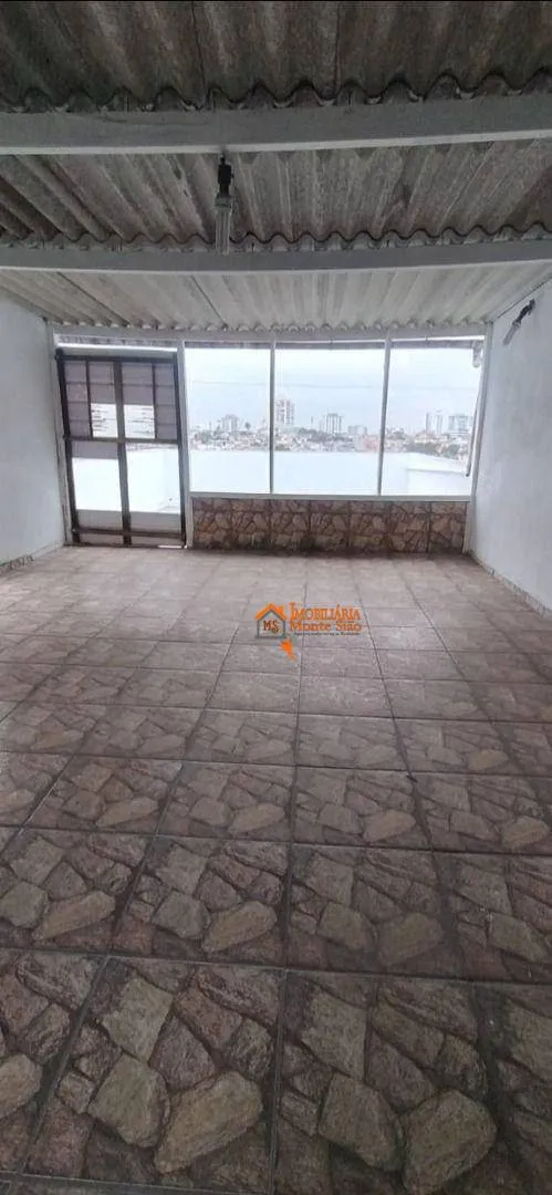 Imagem Casa com 3 dormitórios à venda, 311 m² por R$ 660.000,00 - Jardim Rosa de Franca - Guarulhos/SP