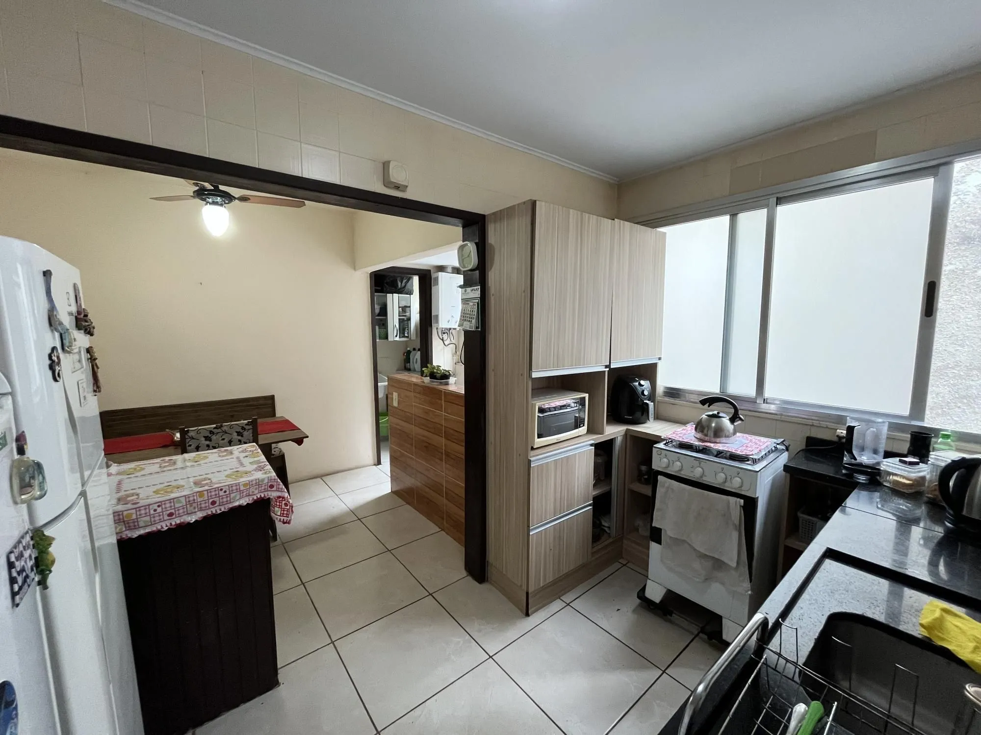 Imagem Apartamento de dois quartos com suíte no bairro Menino Deus em Porto Alegre