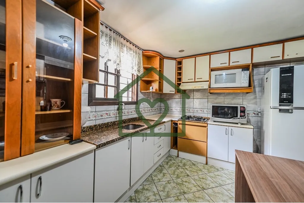 Imagem Descubra o lar dos seus sonhos em Santa Tereza, Porto Alegre!* 
 
Apresentamos uma incrível Casa no...
