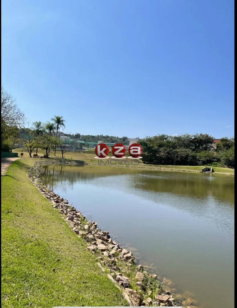 Imagem Terreno à venda em condomínio de alto padrão em Vinhedo-SP, 600m². Condomínio Residencial Arboretum. Fácil acesso as rodovias.