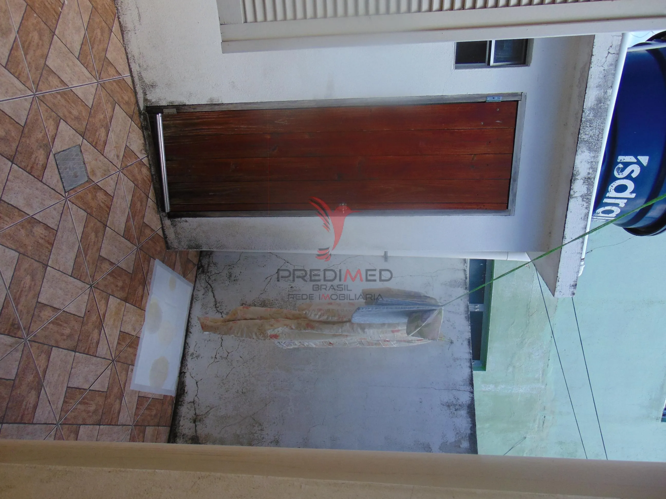 Imagem EXCELENTE CASA, NADA PARA REFORMAR, É SÓ SE MUDAR. No centro de Pelotas