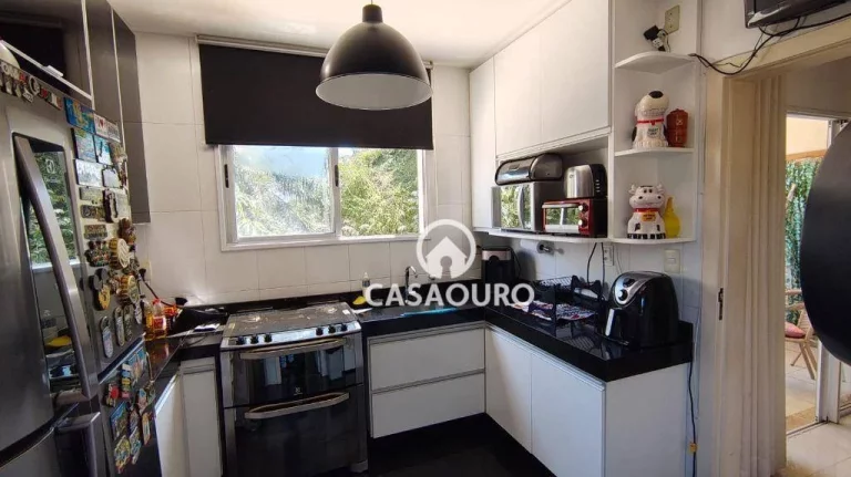 Imagem Casa com 5 Quartos à venda, 226 m² por R$ 1.500.000 - Cabeceira - Nova Lima/MG