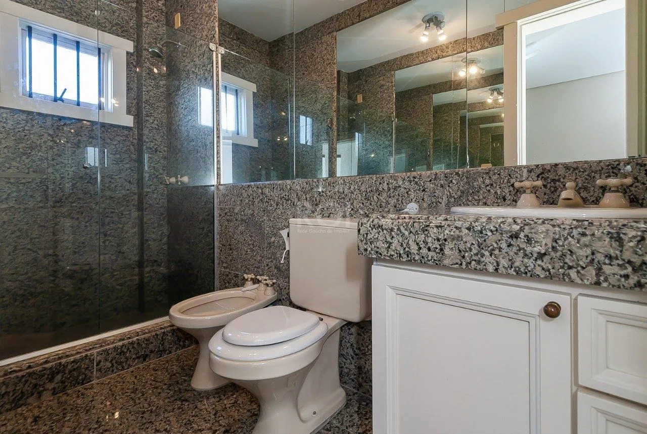 Imagem Casa de Condomínio em Santa Tereza