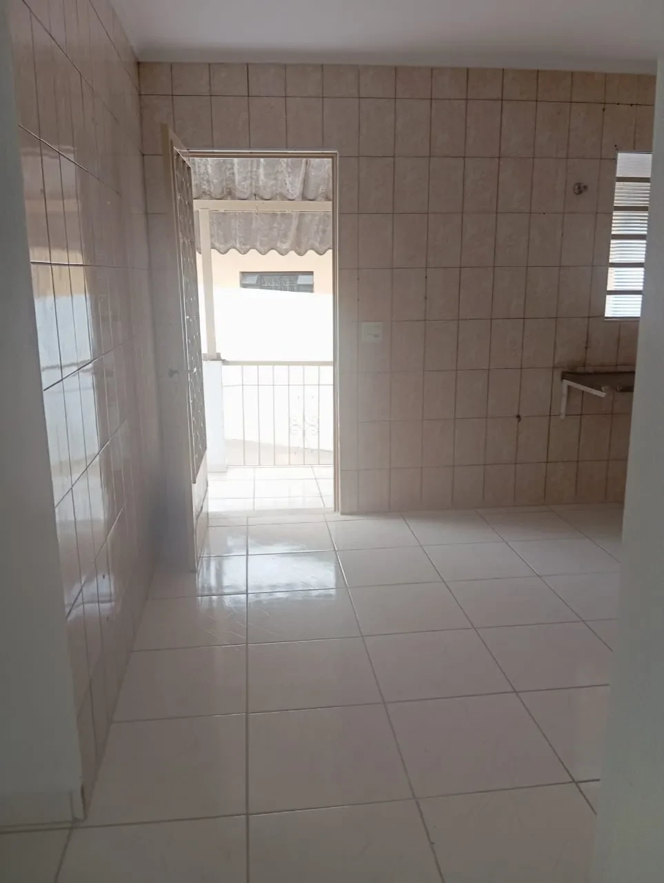 Imagem Casa de Vila com 2 Quartos à Venda, 100 m² em Jardim Myrian Moreira da Costa - Campinas