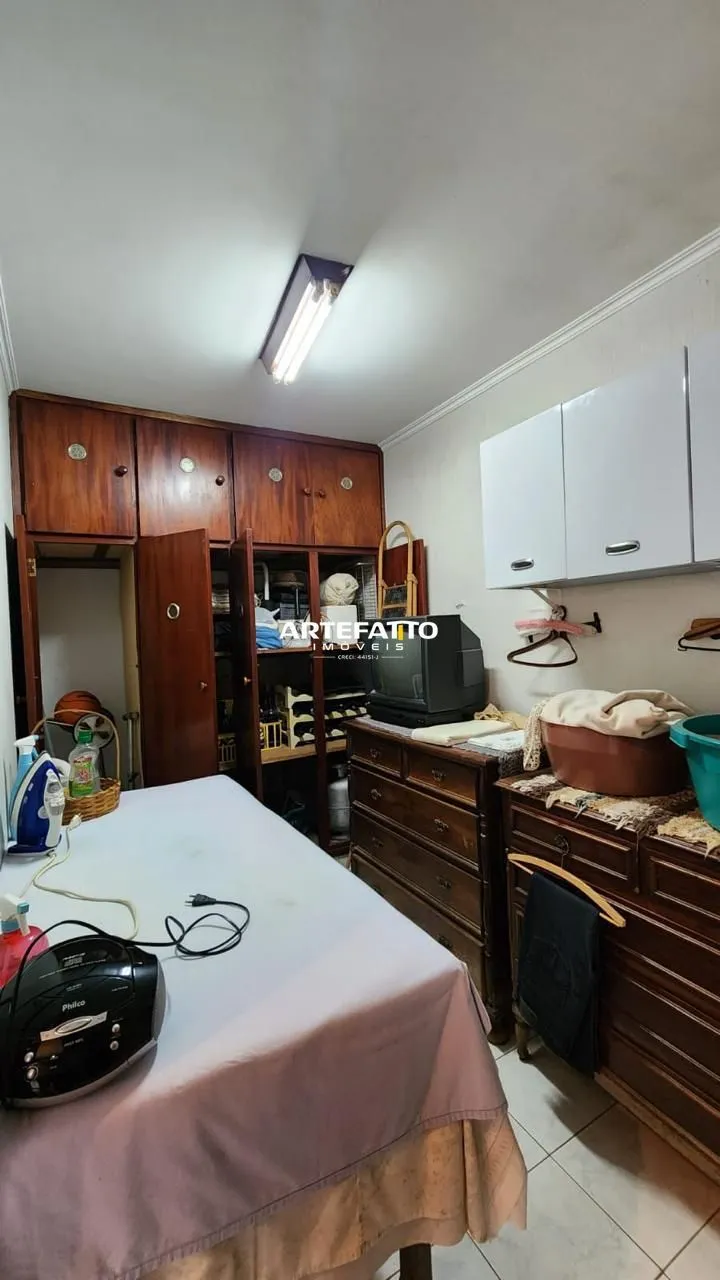 Imagem Casa na Avenida Santa Cruz para comércio