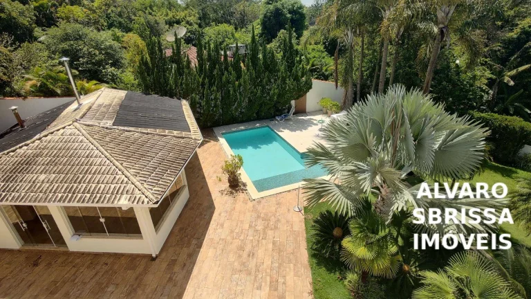 Imagem Casa com piscina, área gourmet e grande quintal. Estuda permuta com imóvel comercial. 395 m². Condomínio Zuleika Jabour Salto/SP