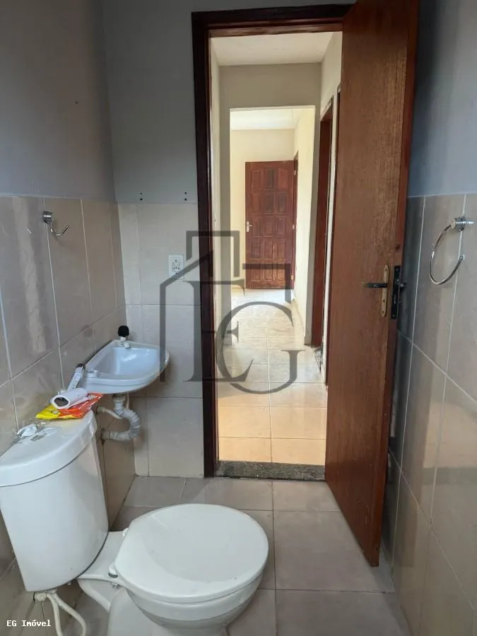 Imagem Casa para Venda em Araruama, Centro (Iguabinha), 2 dormitórios, 1 banheiro, 1 vaga