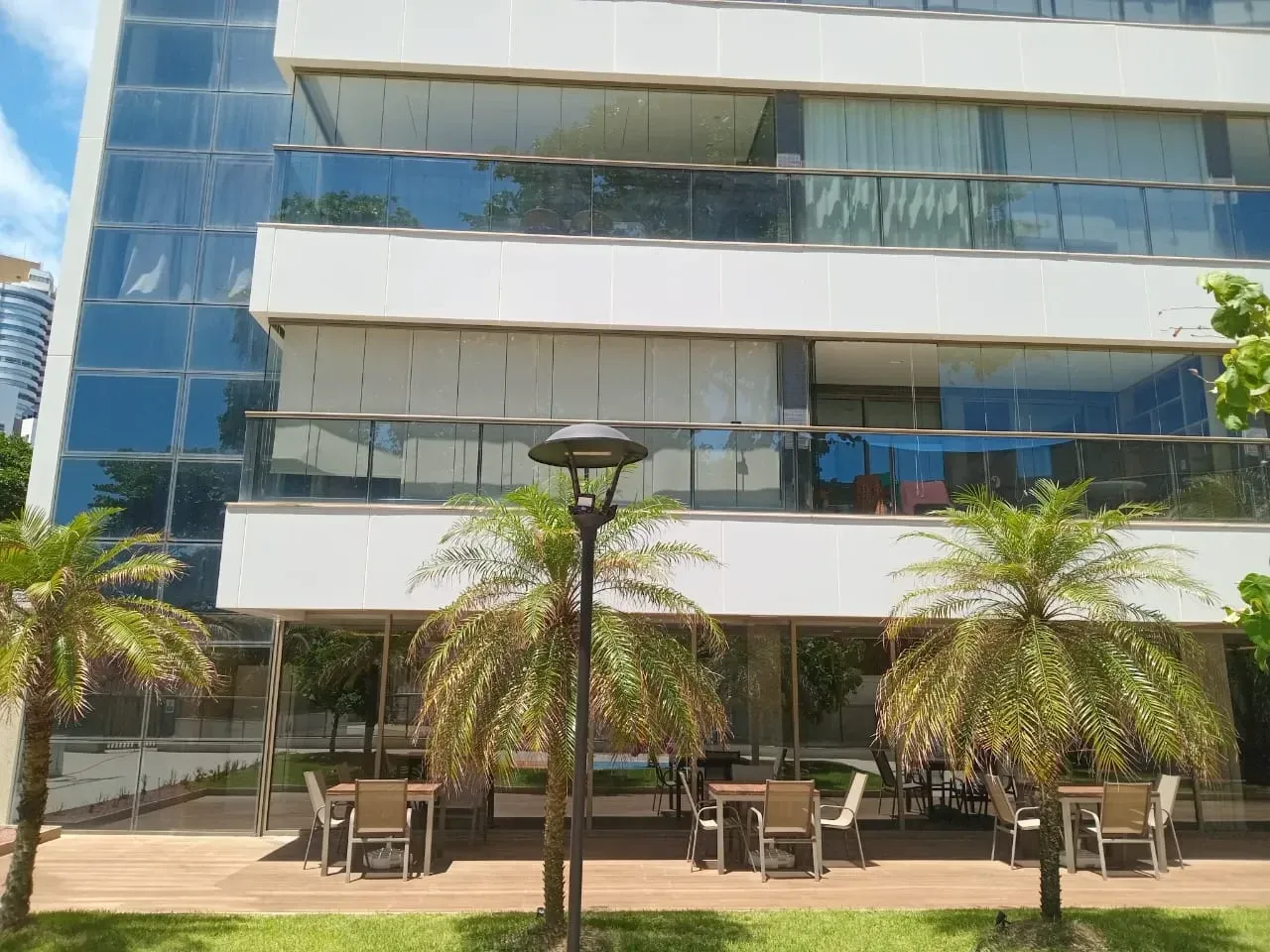 Foto do imóvel: Apartamento com 2 Quartos à Venda, 67 m² em Avenida Oceânica, nº 2516. Ondina, Salvador - BA
