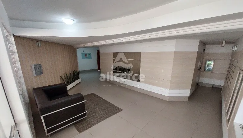 Imagem Apartamento à venda - 3 quartos I 1 suíte I 85m² I Semi mobiliado I Piscina - em Barreiros São José