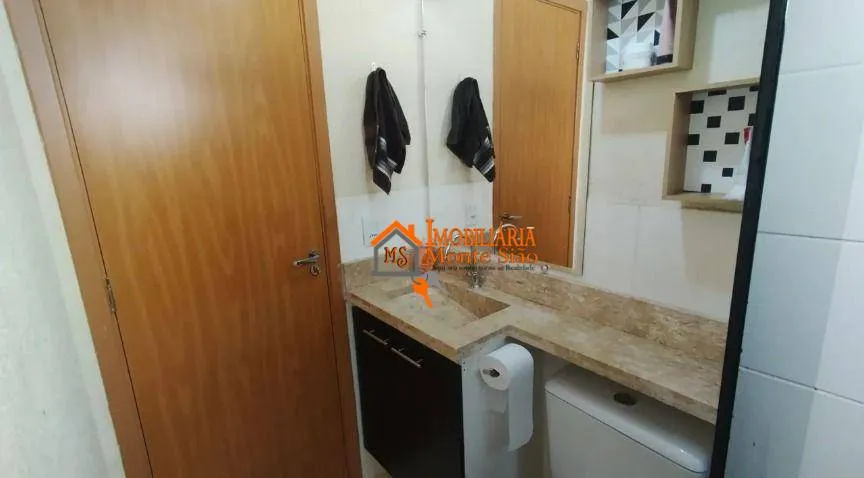 Imagem Apartamento com 2 dormitórios à venda, 42 m² por R$ 235.000,00 - Água Chata - Guarulhos/SP