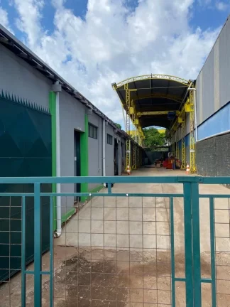 Imagem Barracão de fácil acesso com 2.000 m², 500m² de construção.A Palace Imobiliária Ltda tem mais...