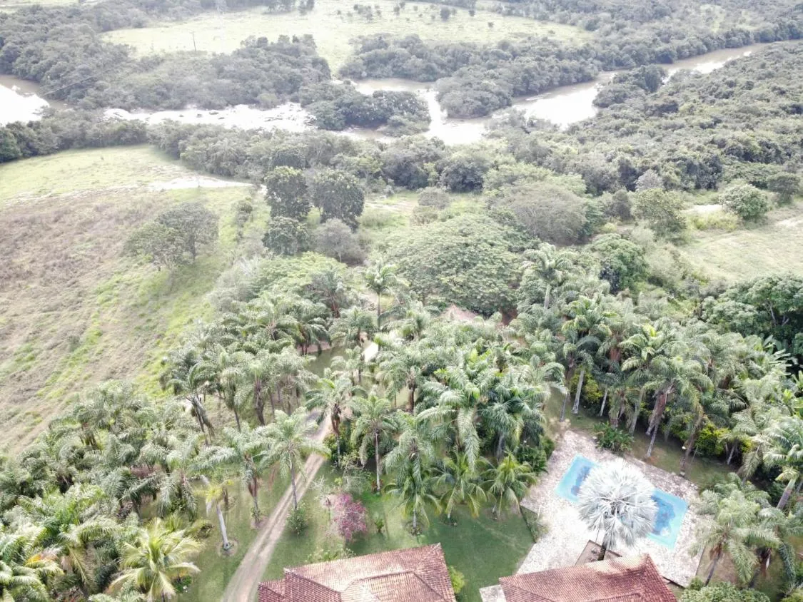 Imagem FAZENDA DE ALTO PADRÃO À VENDA - CARMO DO CAJURU (MG) 120 hectares de área total