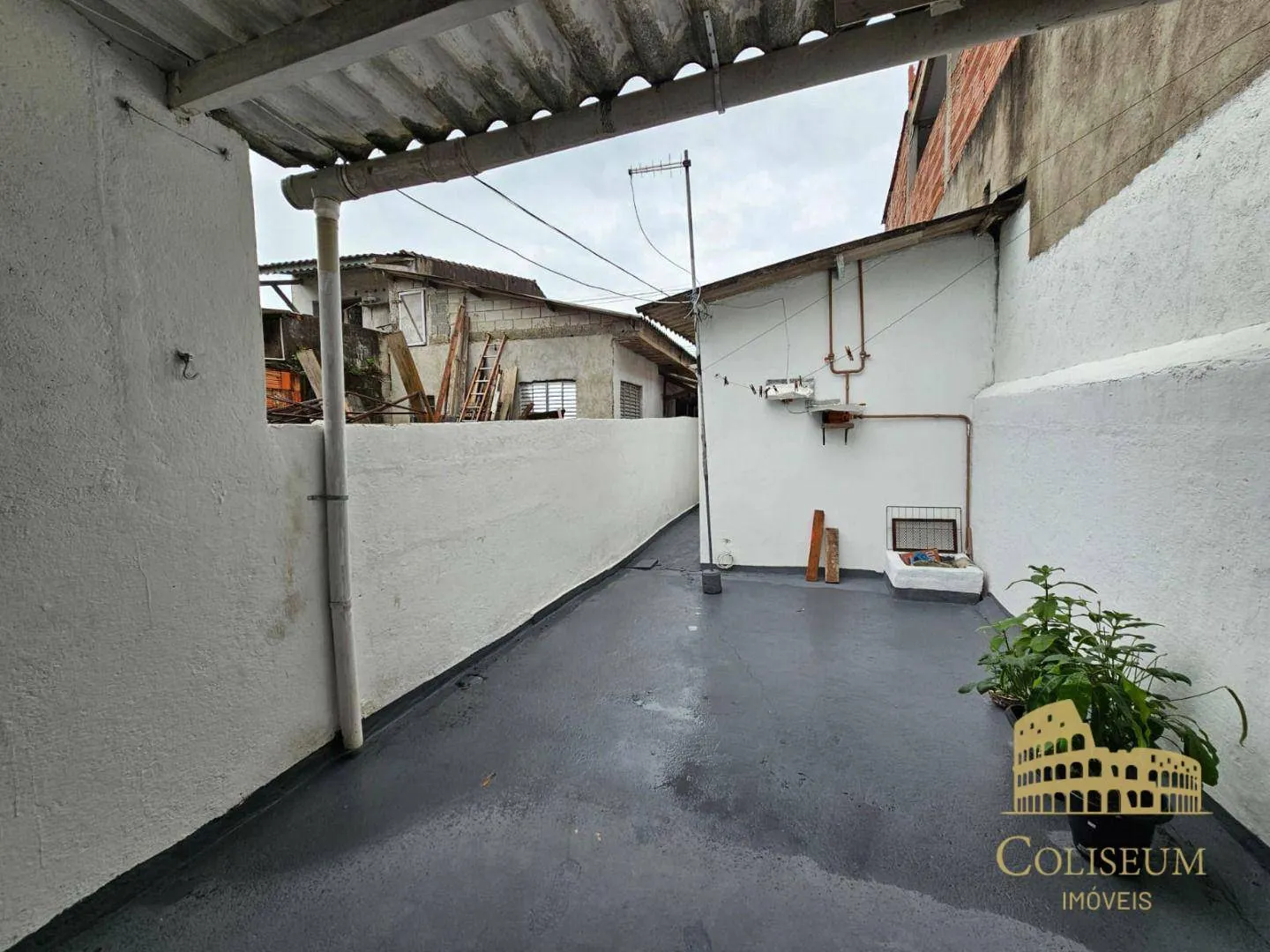 Imagem Casa com 2 dormitórios à venda, 93 m² por R$ 330.000,00 - Vila Antártica - Praia Grande/SP