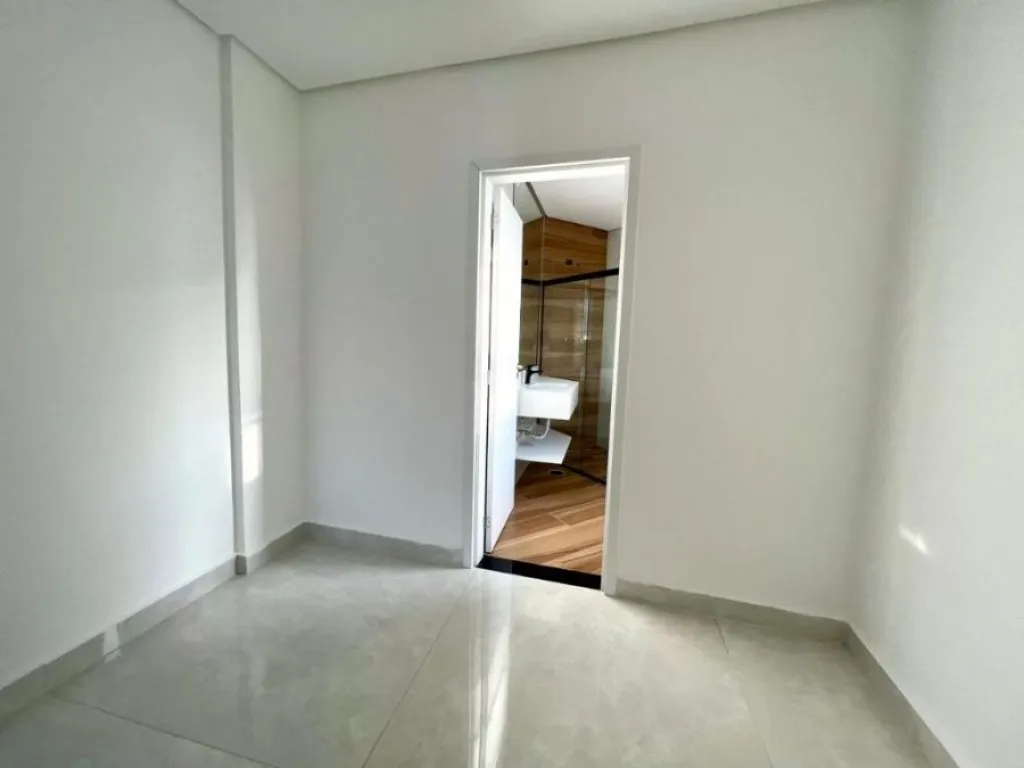 Imagem APARTAMENTO COM 250,00 m² - AVIAÇÃO - PRAIA GRANDE SP