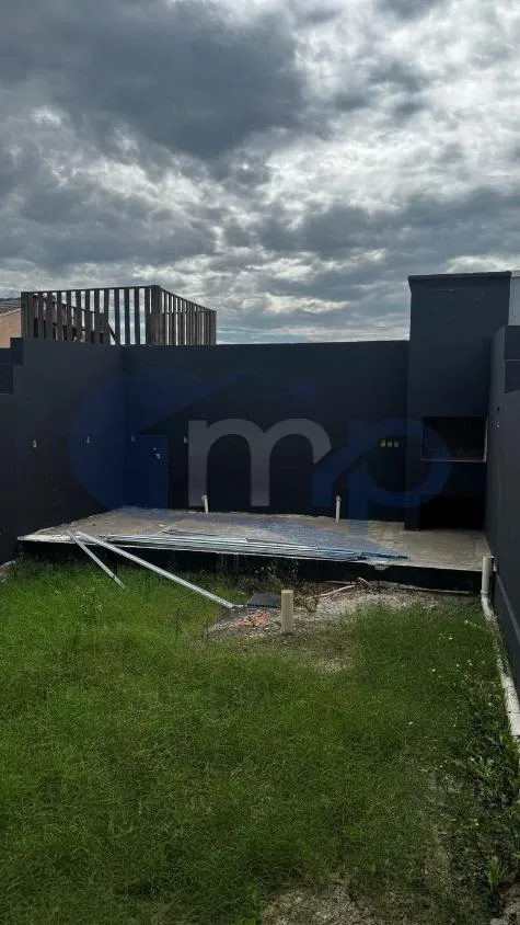 Imagem Sobrado Geminado á venda com 2 suítes no centro de Passo de Torres/SC