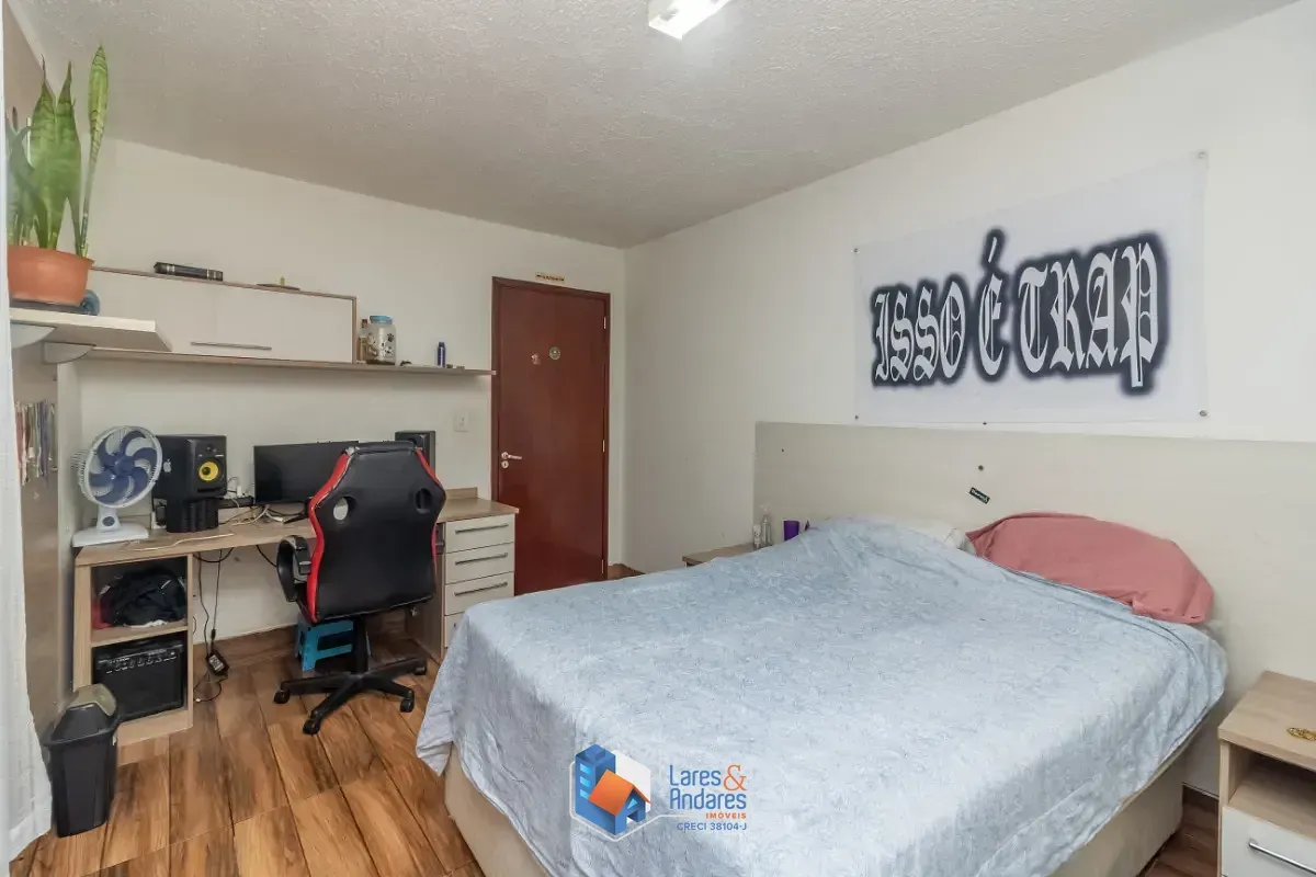 Imagem Casa de vila para venda em Chácara Inglesa com 4 quartos, sendo 1 suíte, 350m²