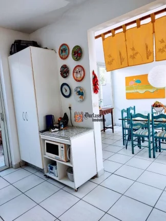 Imagem Sobrado com 3 dormitórios à venda, 158 m² por R$ 1.200.000 - Praia do Arrastão - São Sebastião/SP
