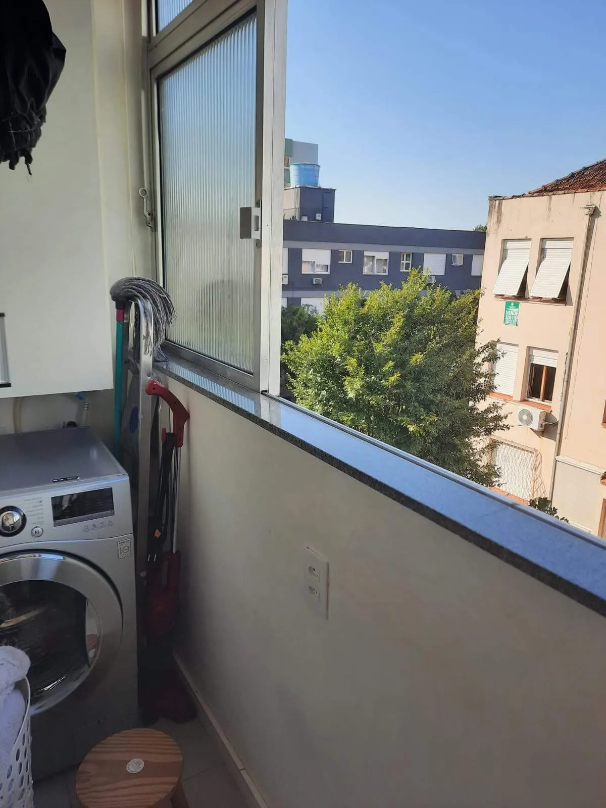 Imagem Apartamento de 1 dormitório e 1 vaga de garagem sem elevador !