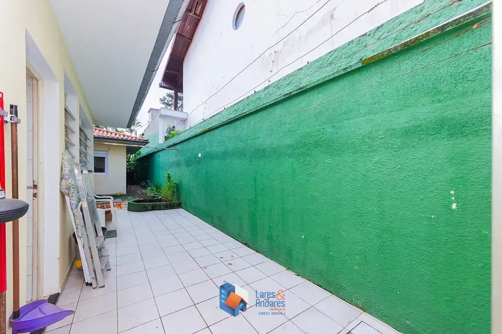 Imagem Casa à venda 4 Quartos 2 Suites 4 Vagas 280M² Interlagos São Paulo - SP