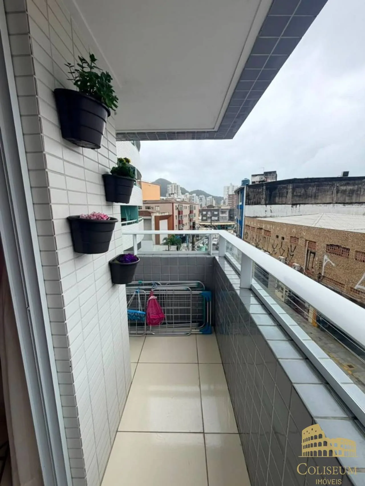 Imagem Apartamento com 1 dormitório à venda, 39 m² por R$ 325.000,00 - Boqueirão - Praia Grande/SP