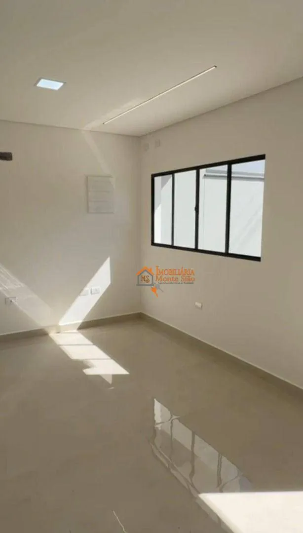 Imagem Sobrado com 3 dormitórios à venda, 100 m² por R$ 990.000,00 - Carmela III - Guarulhos/SP