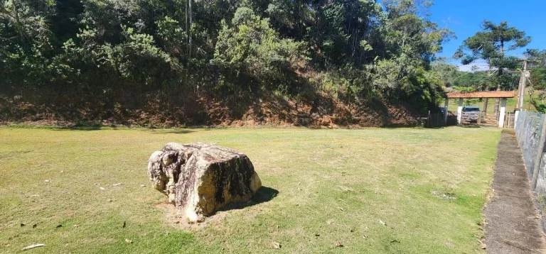 Imagem Terreno Comercial para Venda em Duas Barras, Vargem Grande, 5 dormitórios, 1 suíte, 3 banheiros