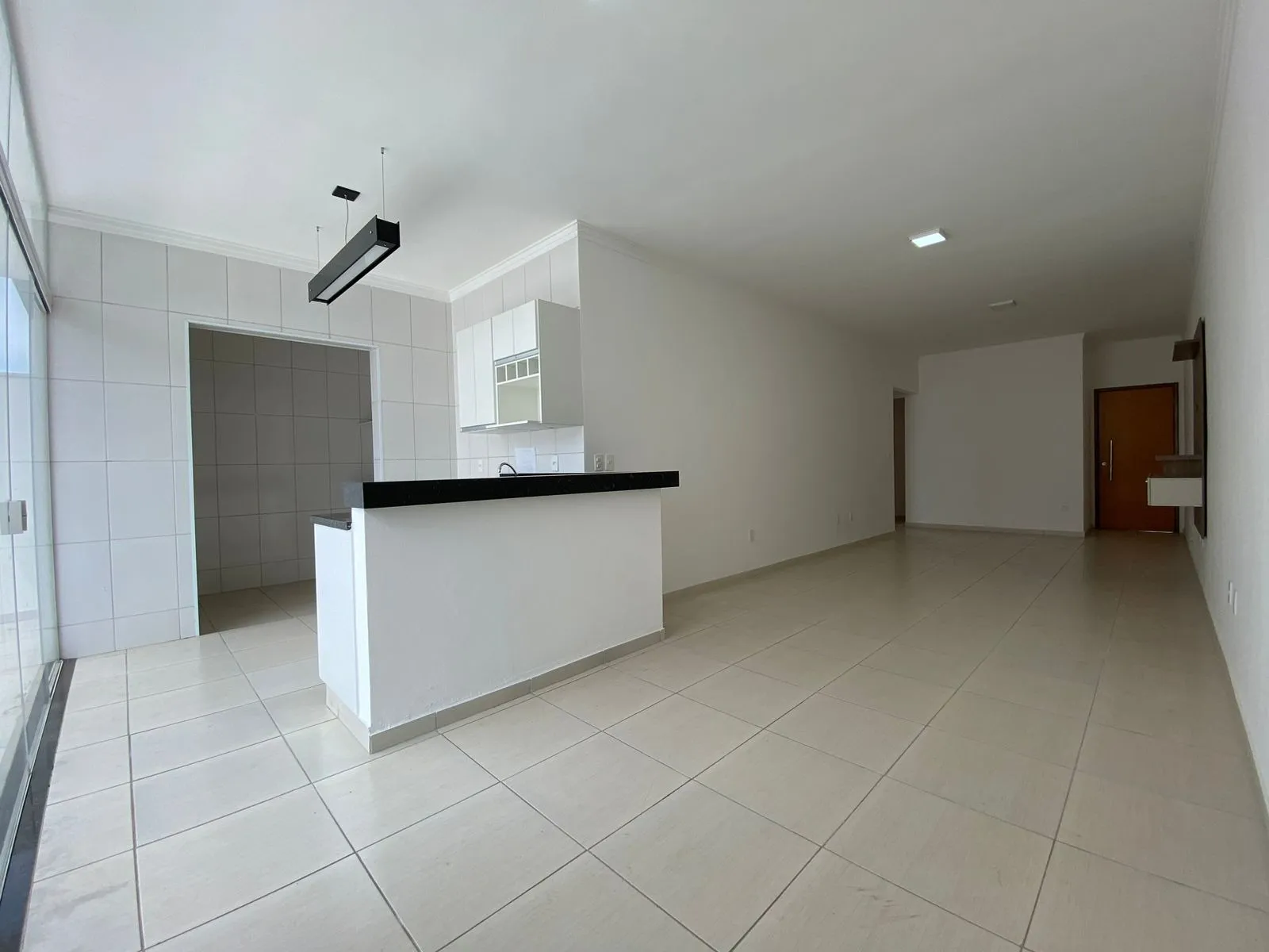 Imagem Excelente Casa de 100M² no Condomínio Horto Florestal I Para Venda e Locação