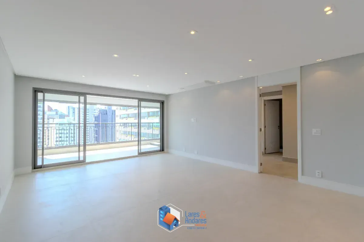 Foto do imóvel Apartamento para venda em Moema com 3 quartos, sendo 3 suítes, 149m² em Avenida Bem-te-vi