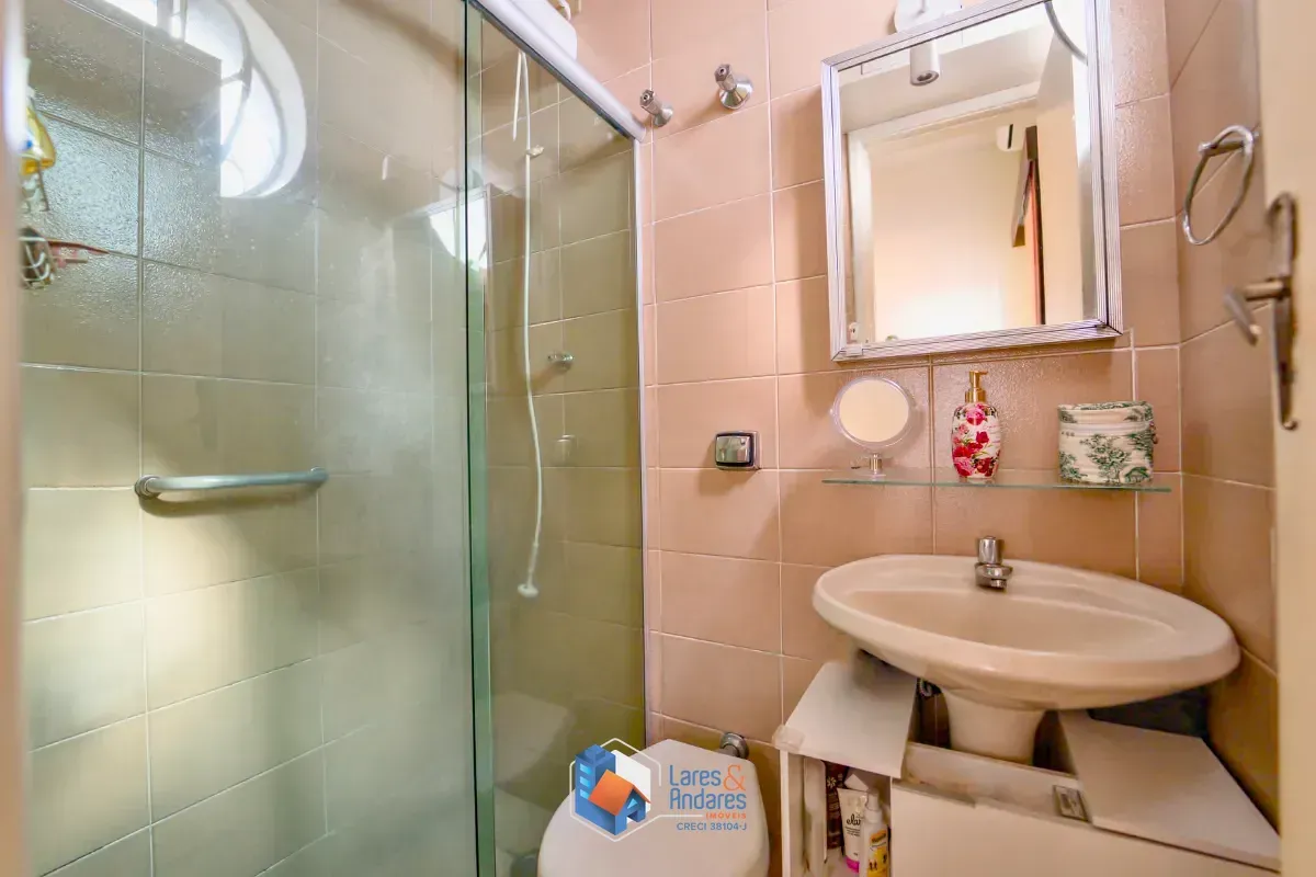 Imagem Casa para venda em Vila Madalena com 2 quartos, sendo 1 suíte, 110m²