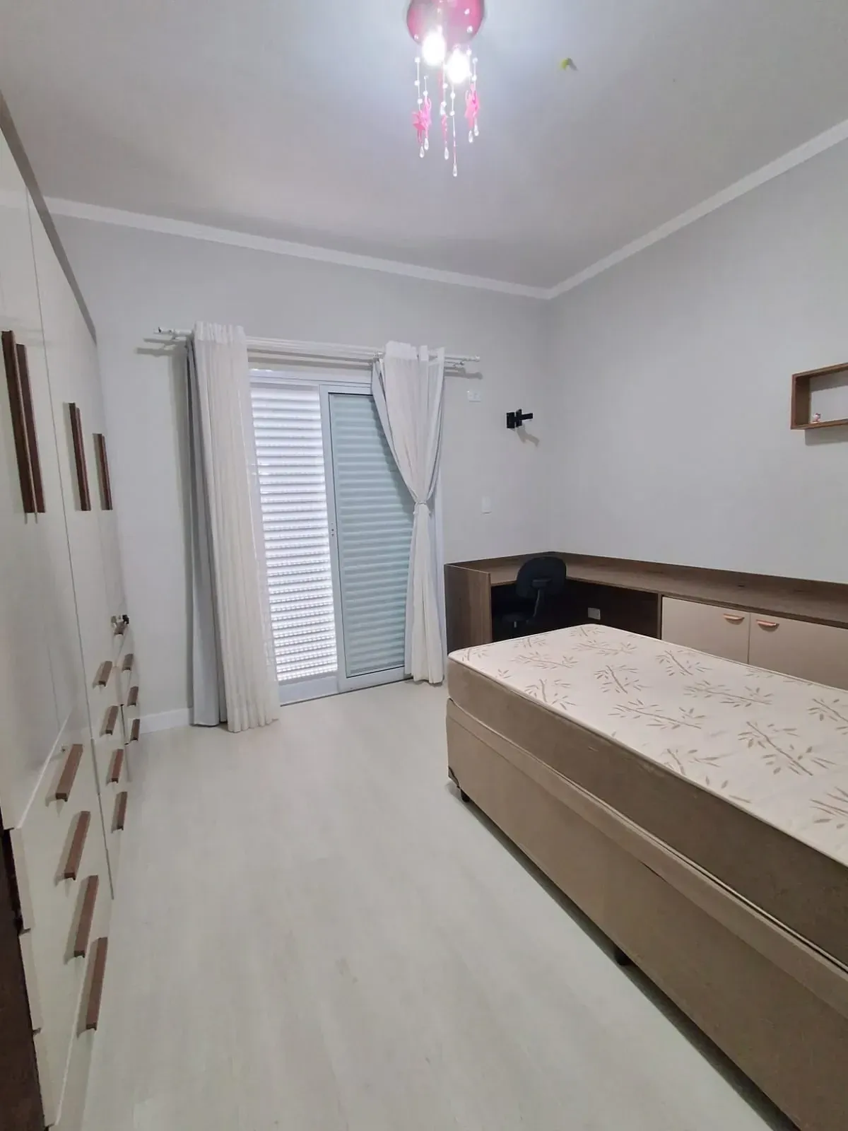 Imagem Sobrado com 4 Quartos à Venda, 273 m² em Parque Residencial Itapeti - Mogi das Cruzes