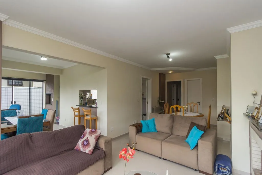 Imagem Apartamento de 3 dormitórios no bairro Jardim Itu Sabará - Porto Alegre
