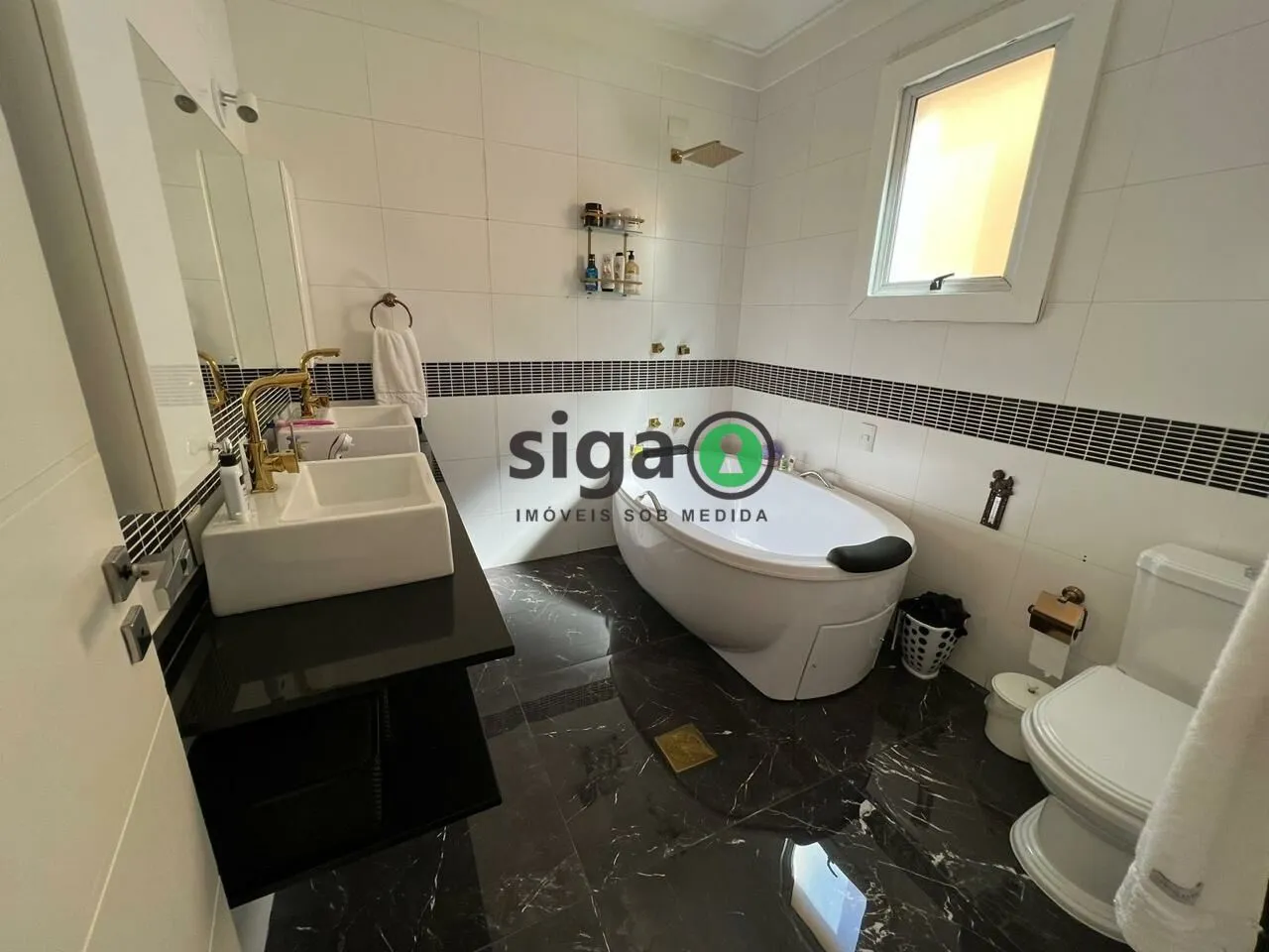 Imagem Casa de Luxo à Venda - Condomínio Bellagio -Campo Belo