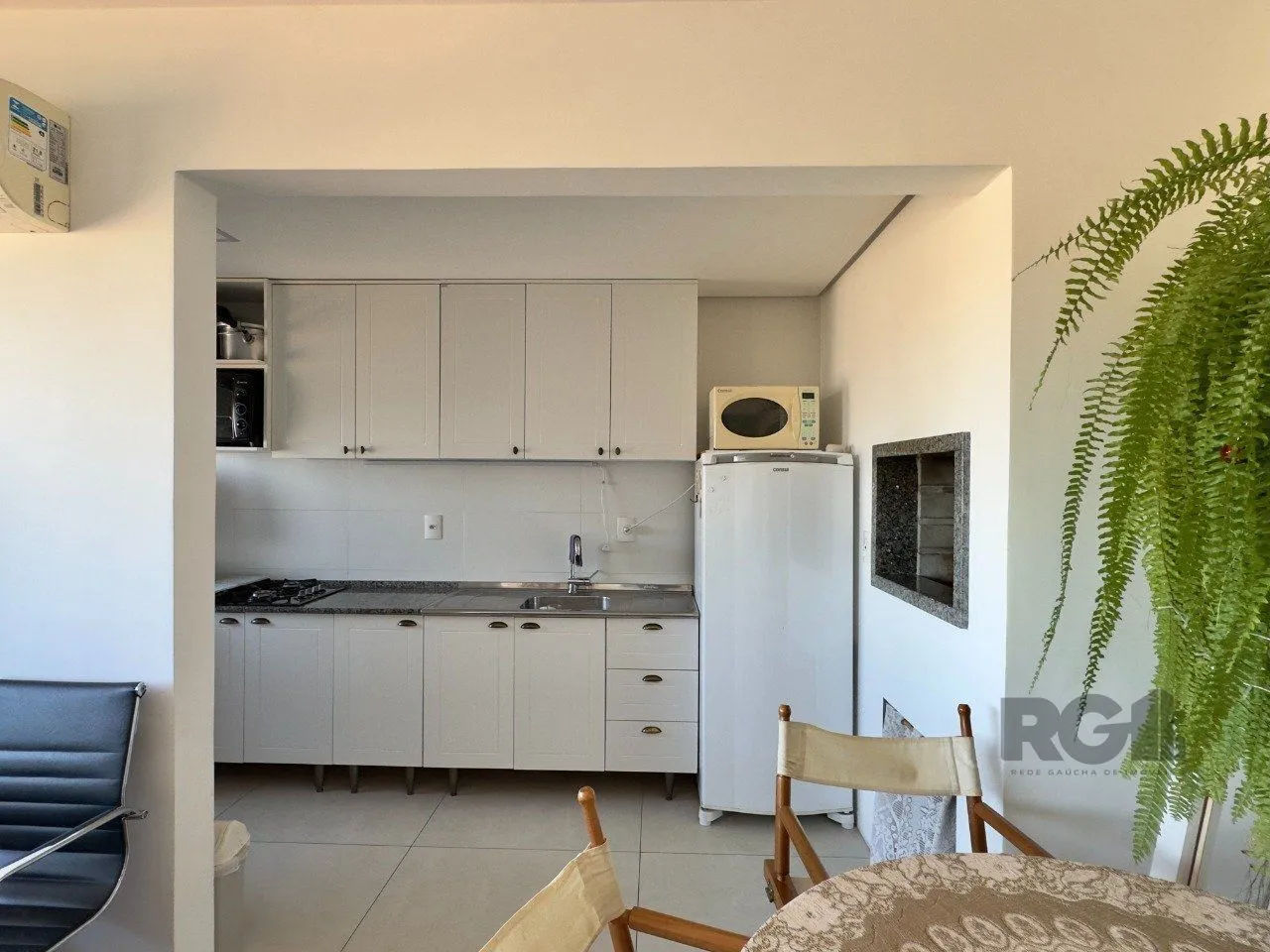 Imagem APARTAMENTO 2 DORMITÓRIOS COM SUÍTE E VAGA DE GARAGEM PRÓXIMO À PUCRS