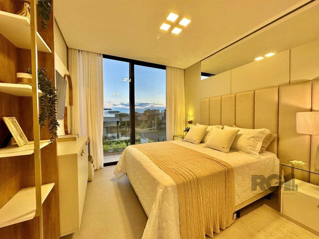 Imagem Mansão no Condomínio Malibu