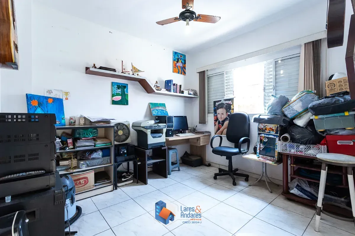Imagem Casa para venda em Vila Anglo Brasileira com 4 quartos, sendo 2 suítes, 210m²